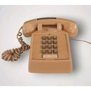 Vintage Beige Rotary Phone
